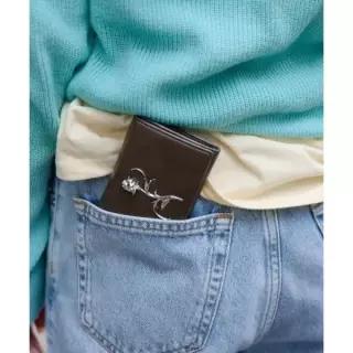 IFSO MAGNET Rose Card Wallet - BROWN