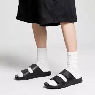 ECCO 26 2ND COZMO M 500904-01001) 남성 2ND 코즈모 샌들)