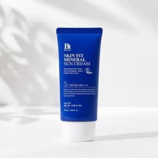 벤튼 BENTON 스킨핏 미네랄 무기자차 톤업 선크림 +PA++++ 50mL