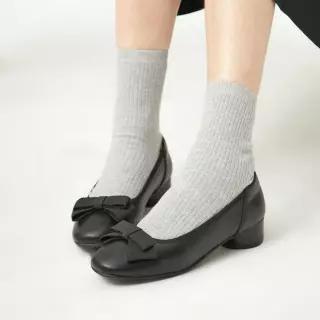 26FW신상 허시파피 여성 소가죽 리본 펌프스 힐 - 3FS4023 476933