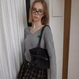 레터 MELLOW REVERSIBLE BELT TOTE BAG_MATTE BLACK 4234128