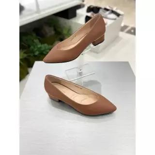 고세 여성 3cm 포인티드 토 로우힐 펌프스 JG26F01C 1479101