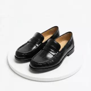 베라왕 여성 마고 로퍼 클래식 단화 26FW