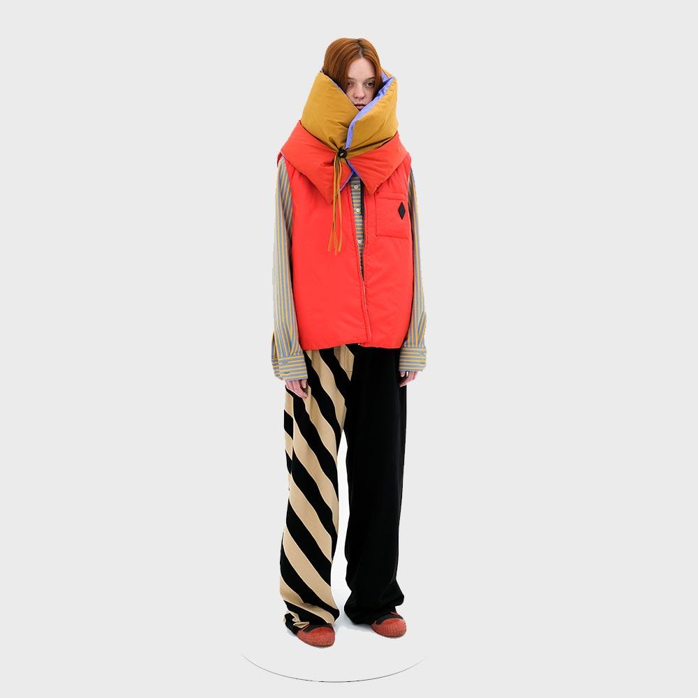 Duck thindown vest in red for Unisex