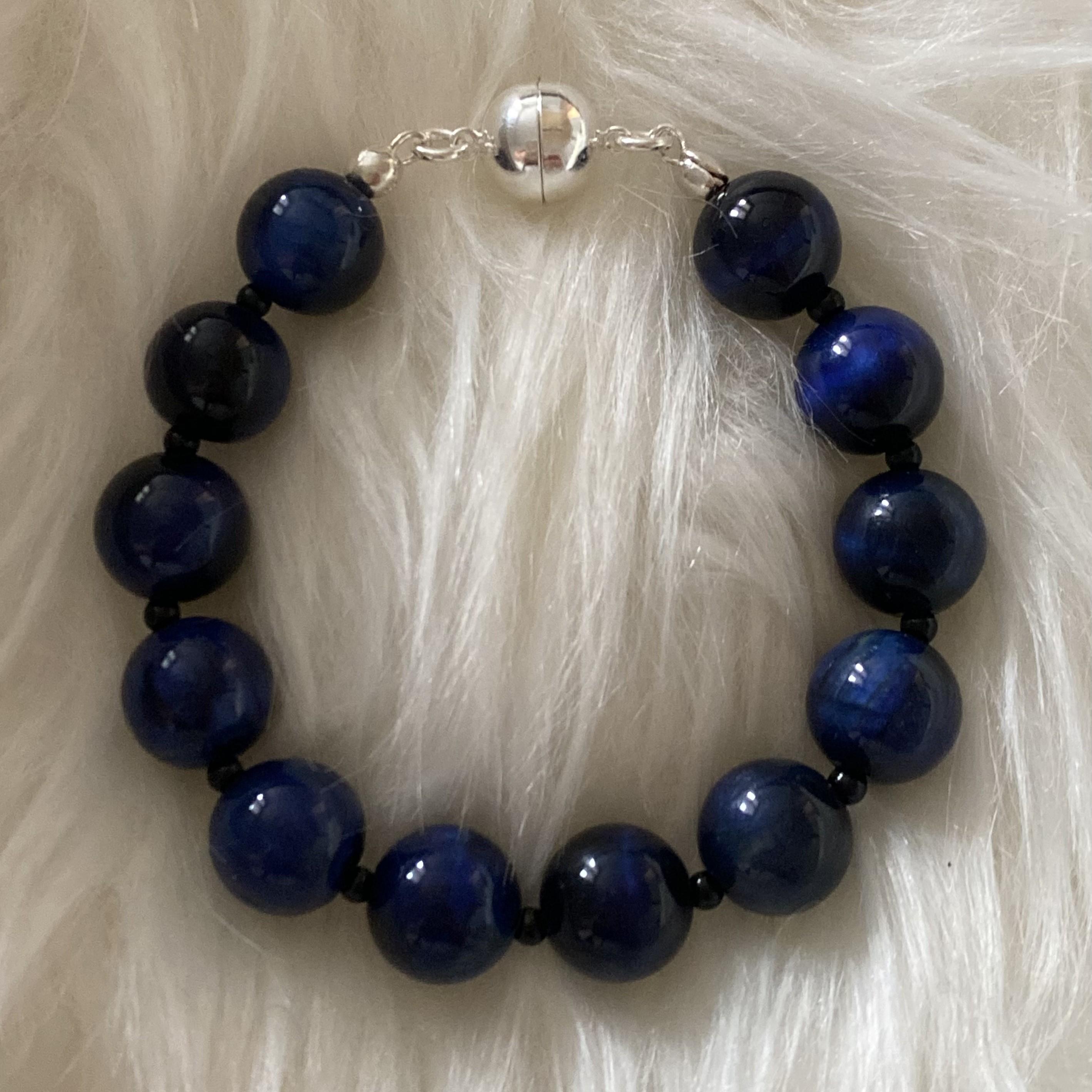 Deepblue Tiger Eye Stone Bracelet (12mm)