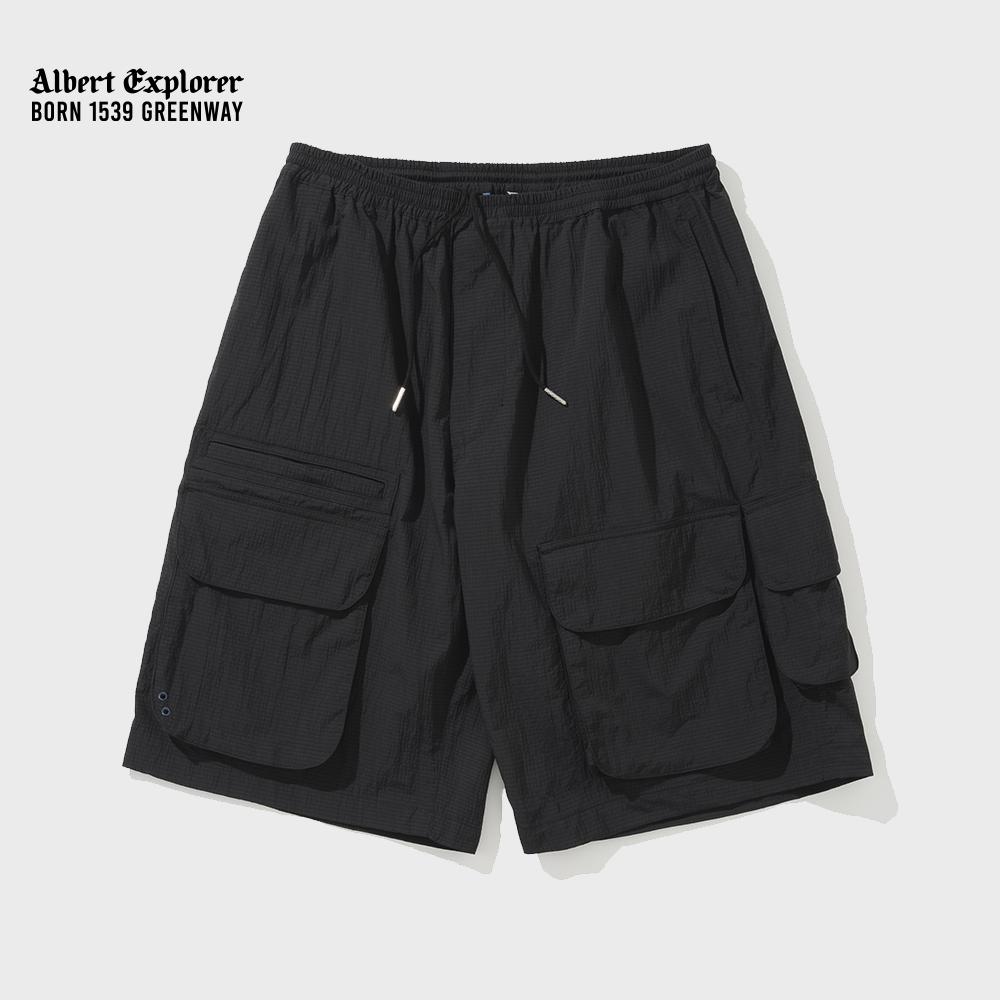 AE multi pocket short pants black
