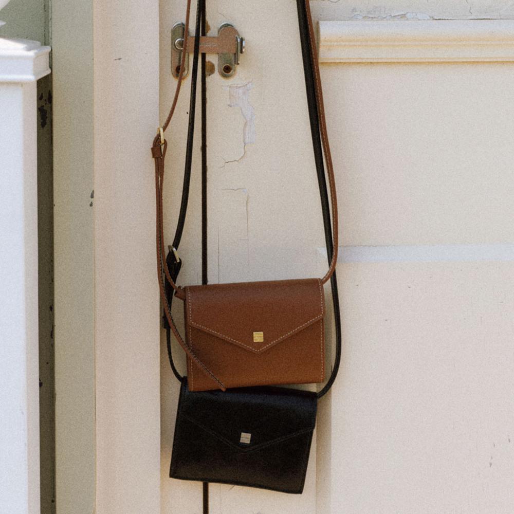 Belted Wallet Bag_2Colors