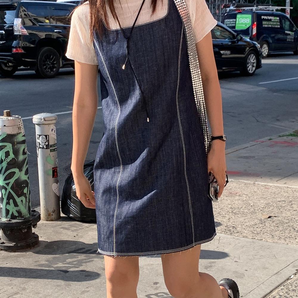 a denim stitch dress (indigo)