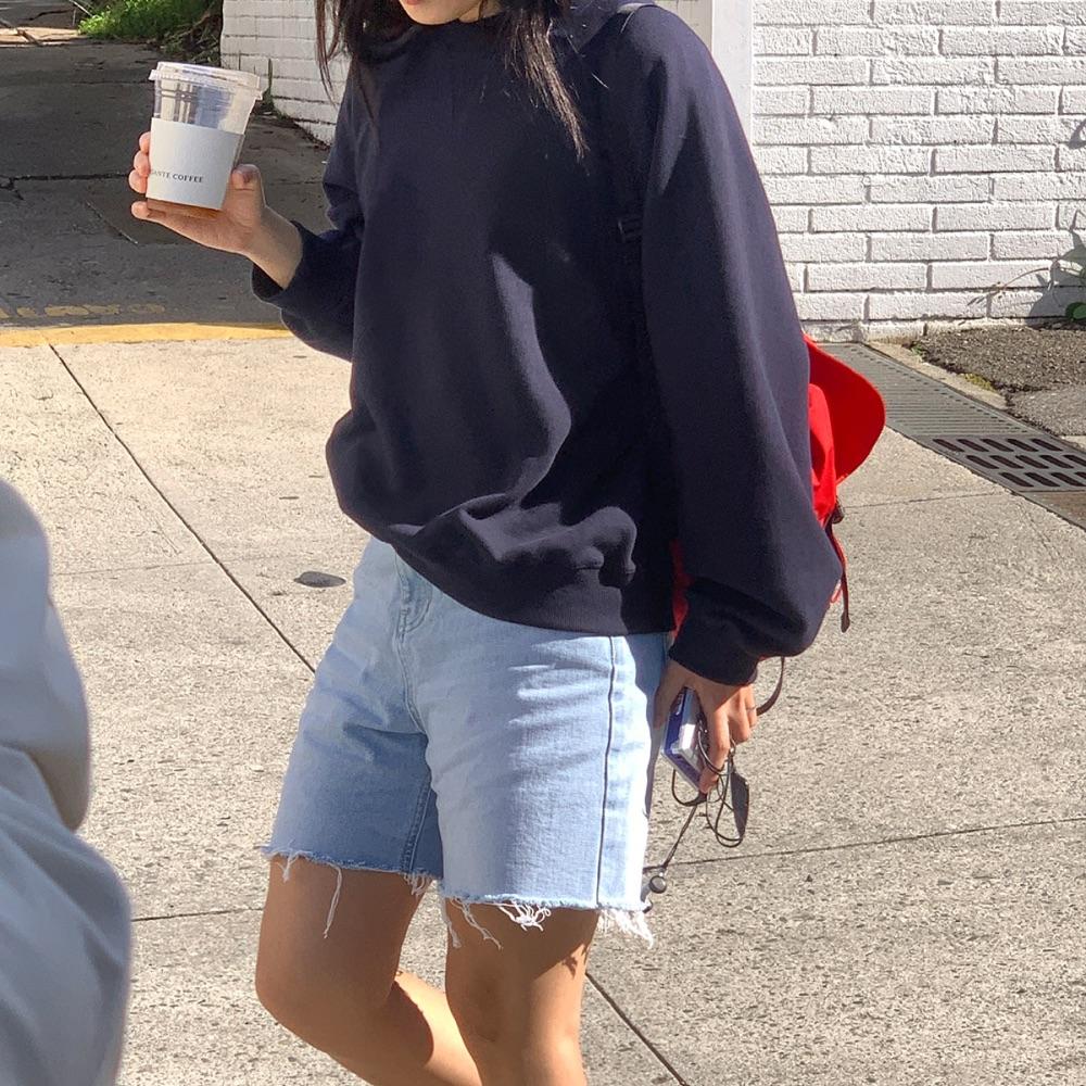 a cover stitch sweatshirt (navy)