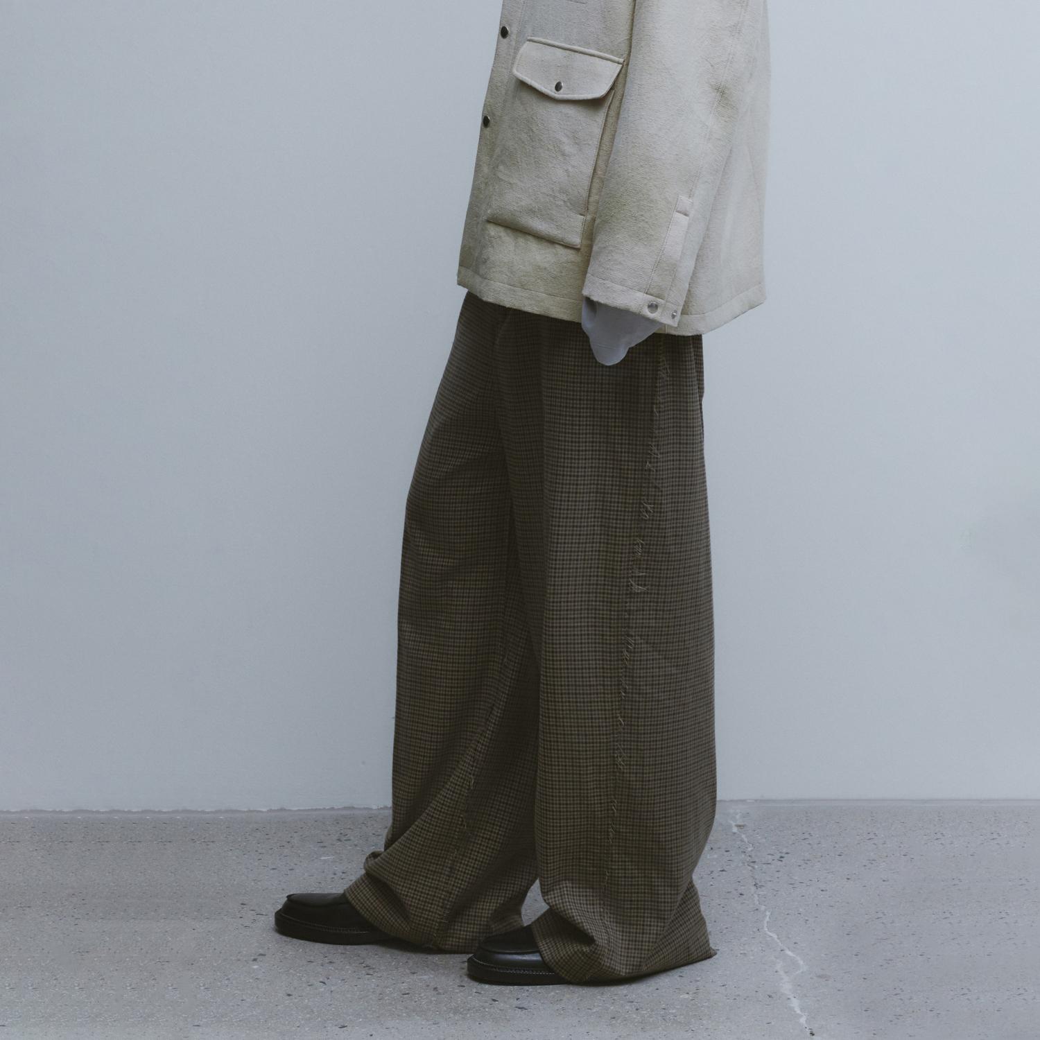 Triple Stitch Wide Trousers - Brown check