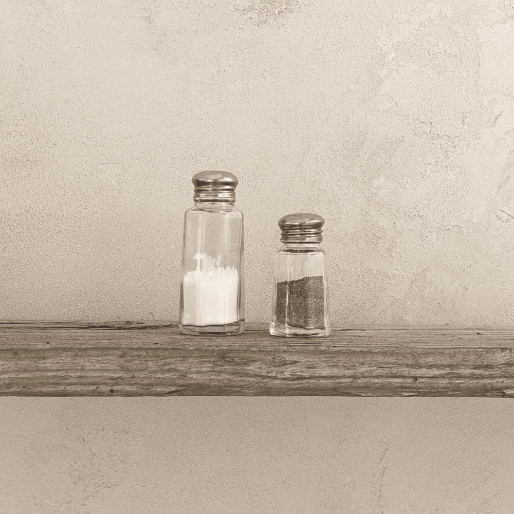 클래식 솔트 후추통 CLASSIC SALT AND PEPPER SHAKERS M