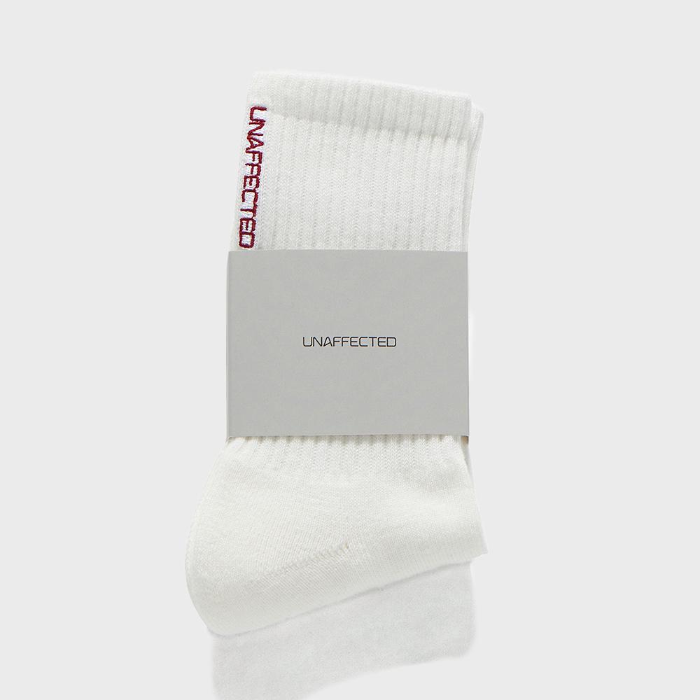 LOGO EMBROIDERED SOCKS / WHITE