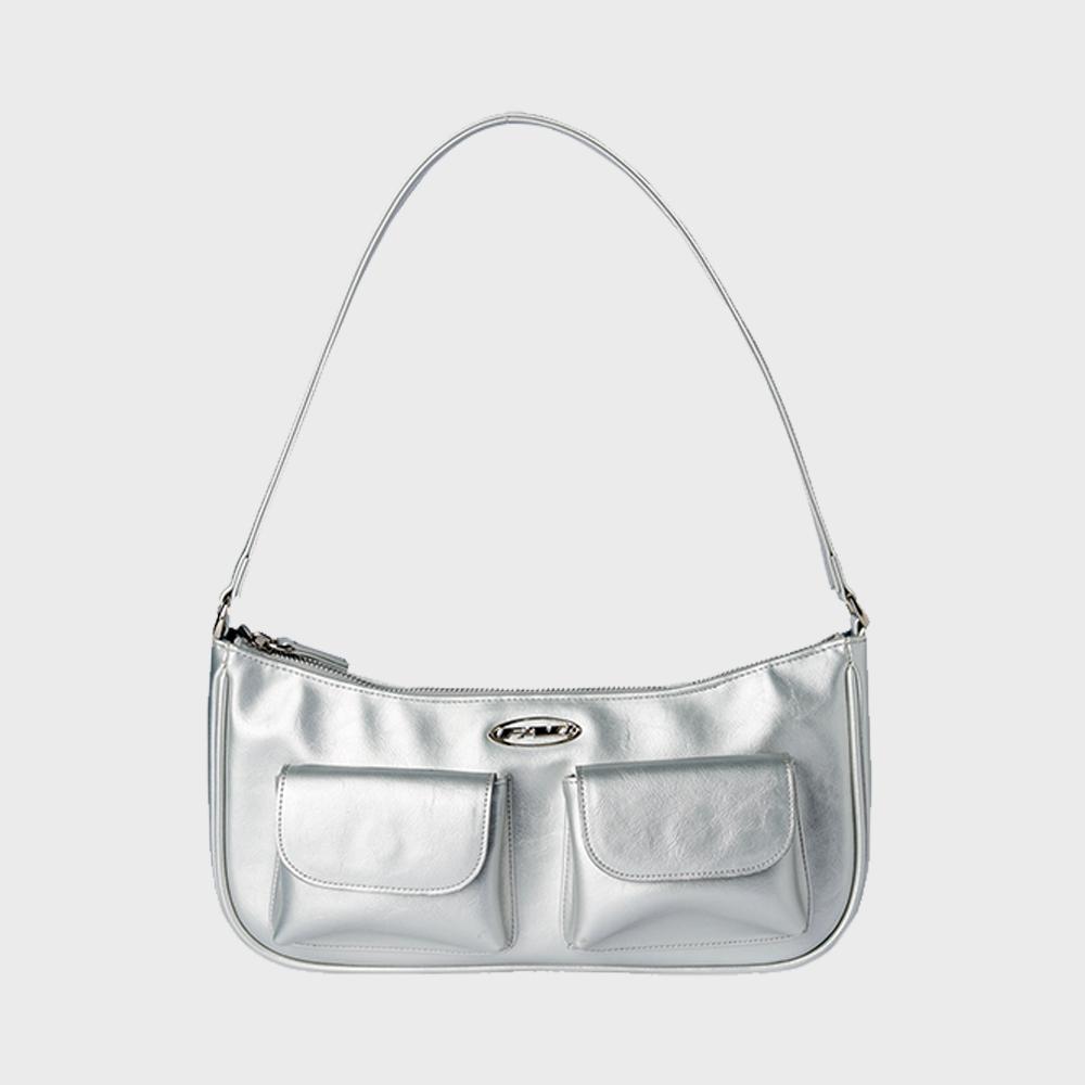 [아이브 가을 착용] LEATHER BAG (SILVER)