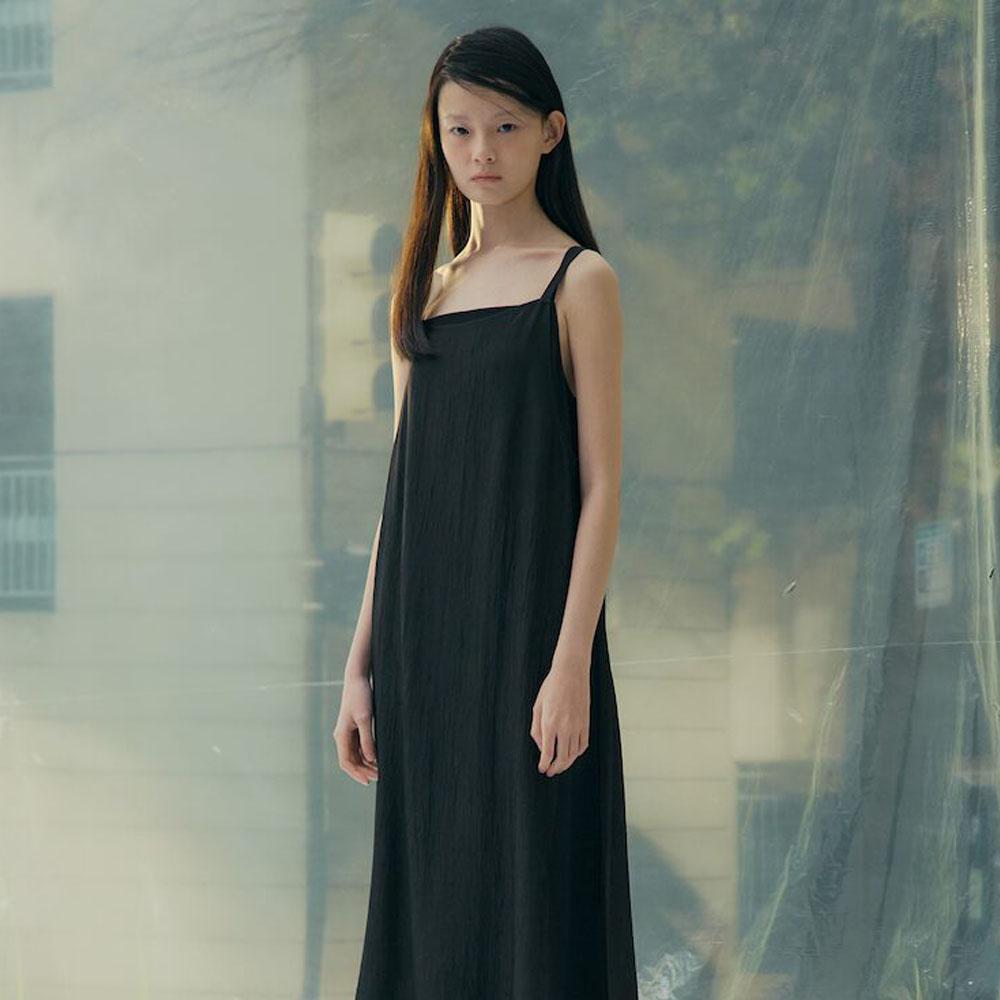 Layered Silky Long Dress Black (KE5271M025)
