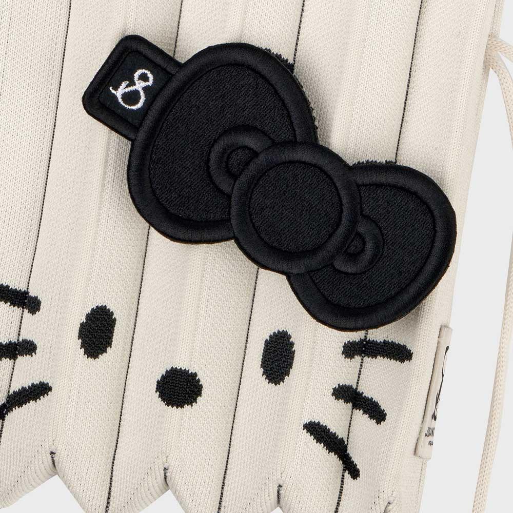 Lucky Hello Kitty Ribbon Embroidery Wappen Black