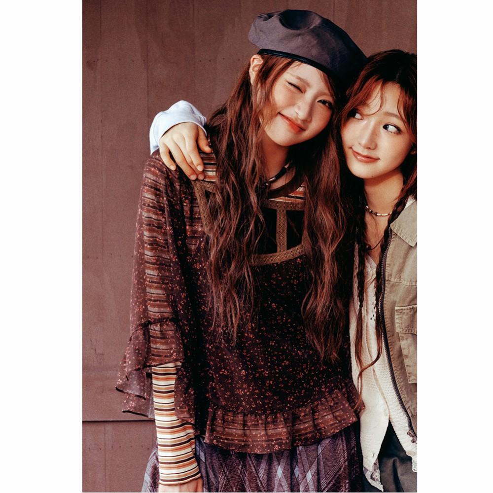 [KiiiKiii 착용] 벨벳믹스 스퀘어넥 블라우스_T256MBL147W