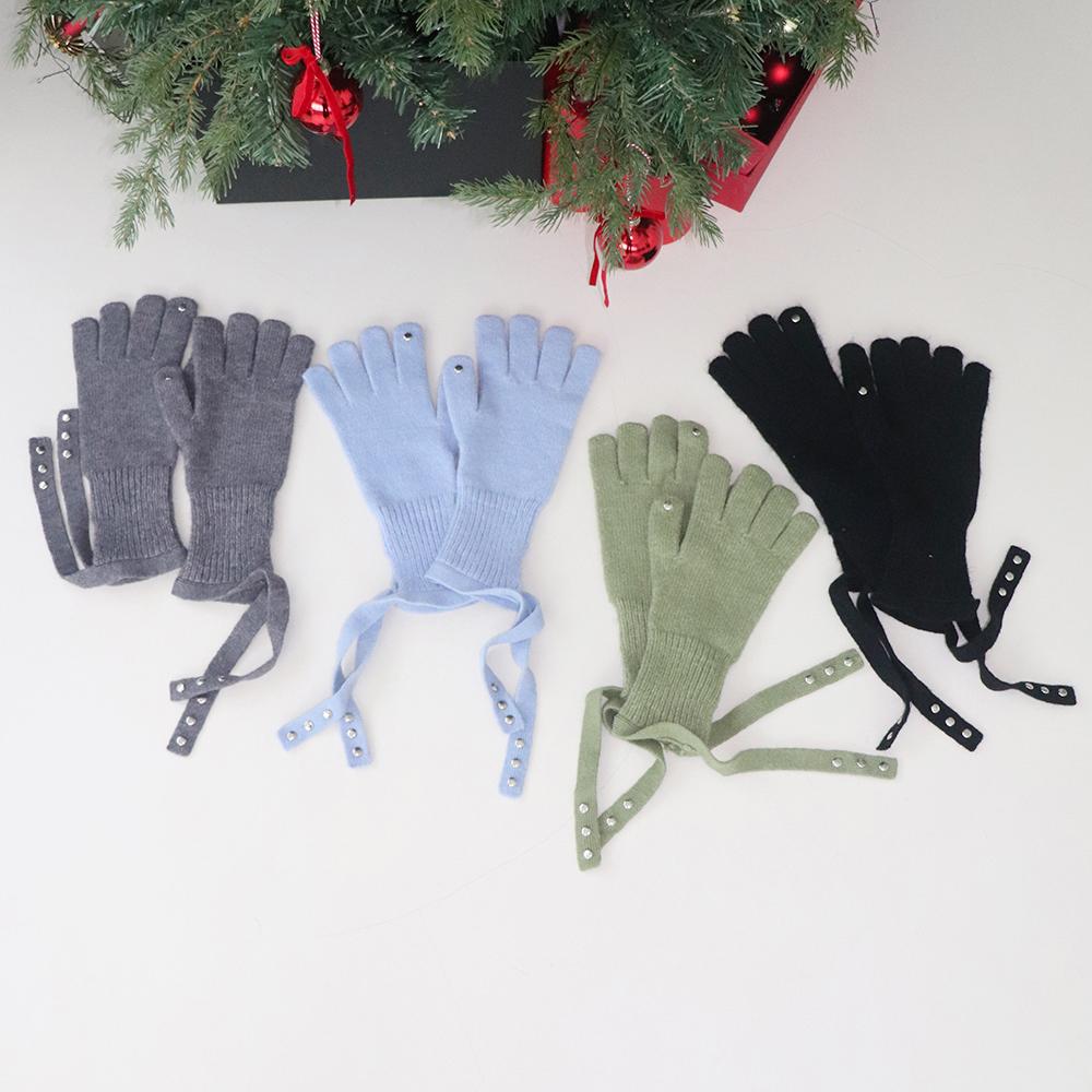 KNOT GLOVES