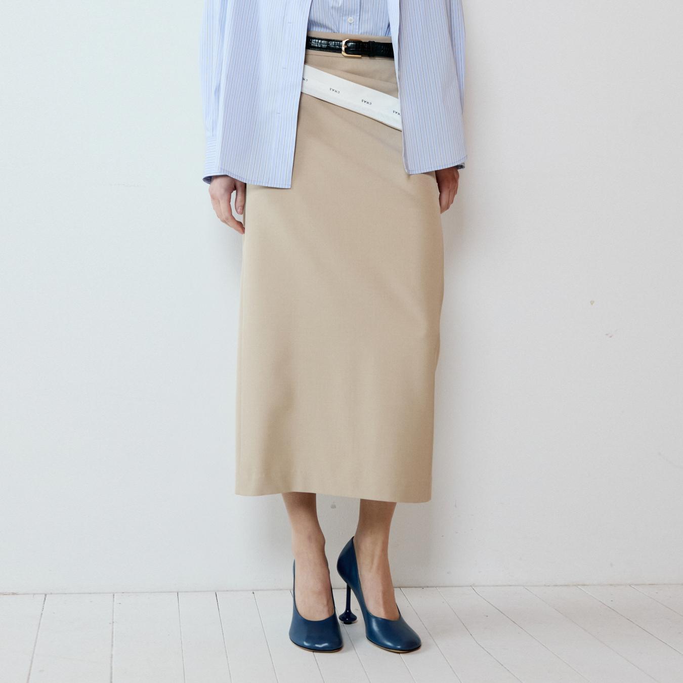TAILORED TWIST MIDI SKIRT_BEIGE