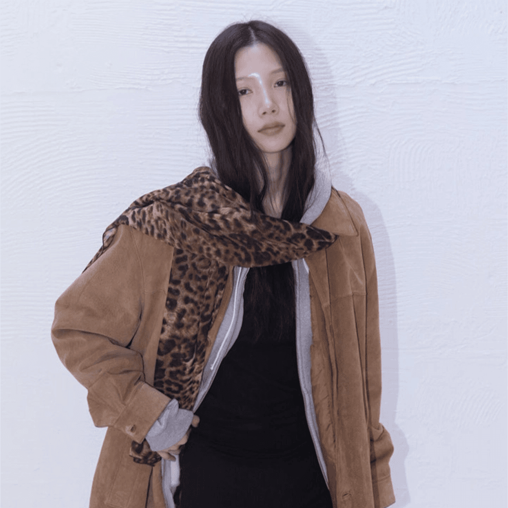 ARTIST LEOPARD WIDE LONG SCARF