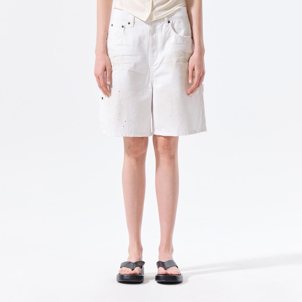 CARPENTER BERMUDA DENIM PANTS IN WHITE