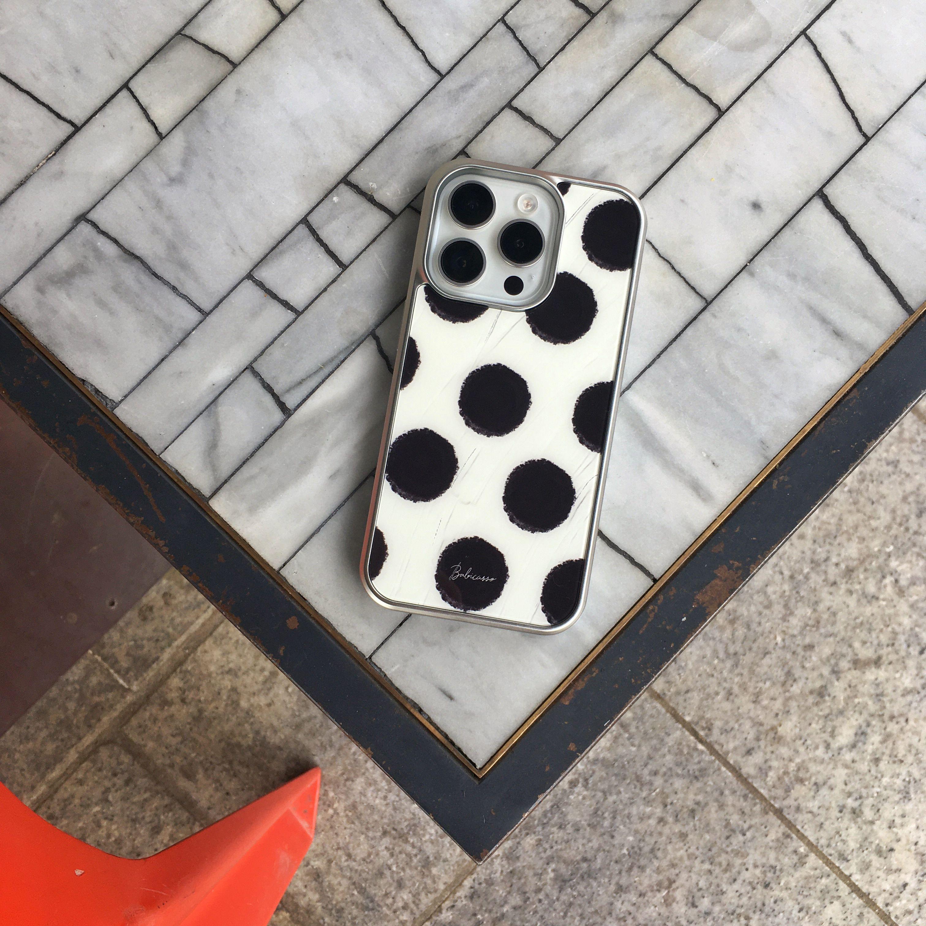 [Glossy MagSafe]Black Dot Case