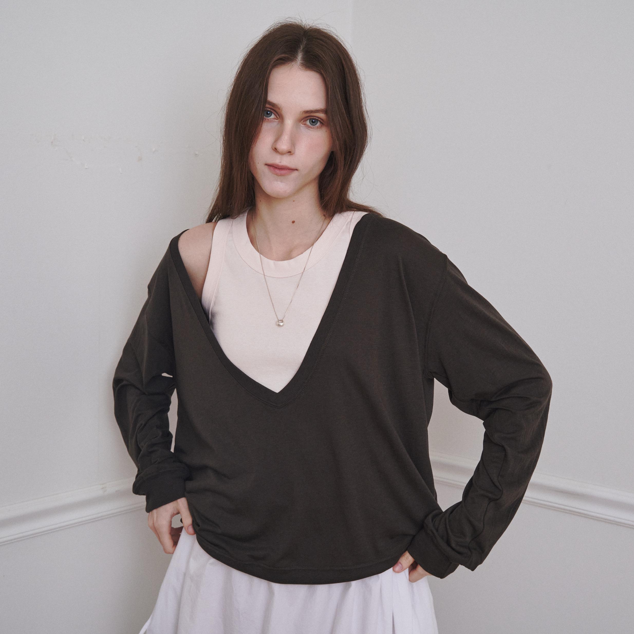 Rona deep v-neck t_Charcoal