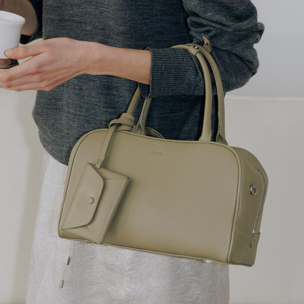 Elena Boston Bag Small Soft Olive