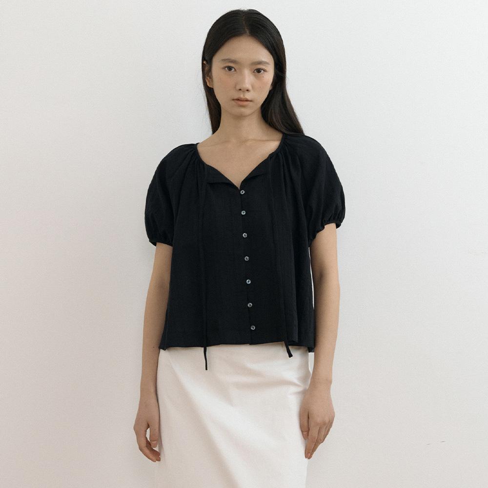 jacquard shirring string blouse-black