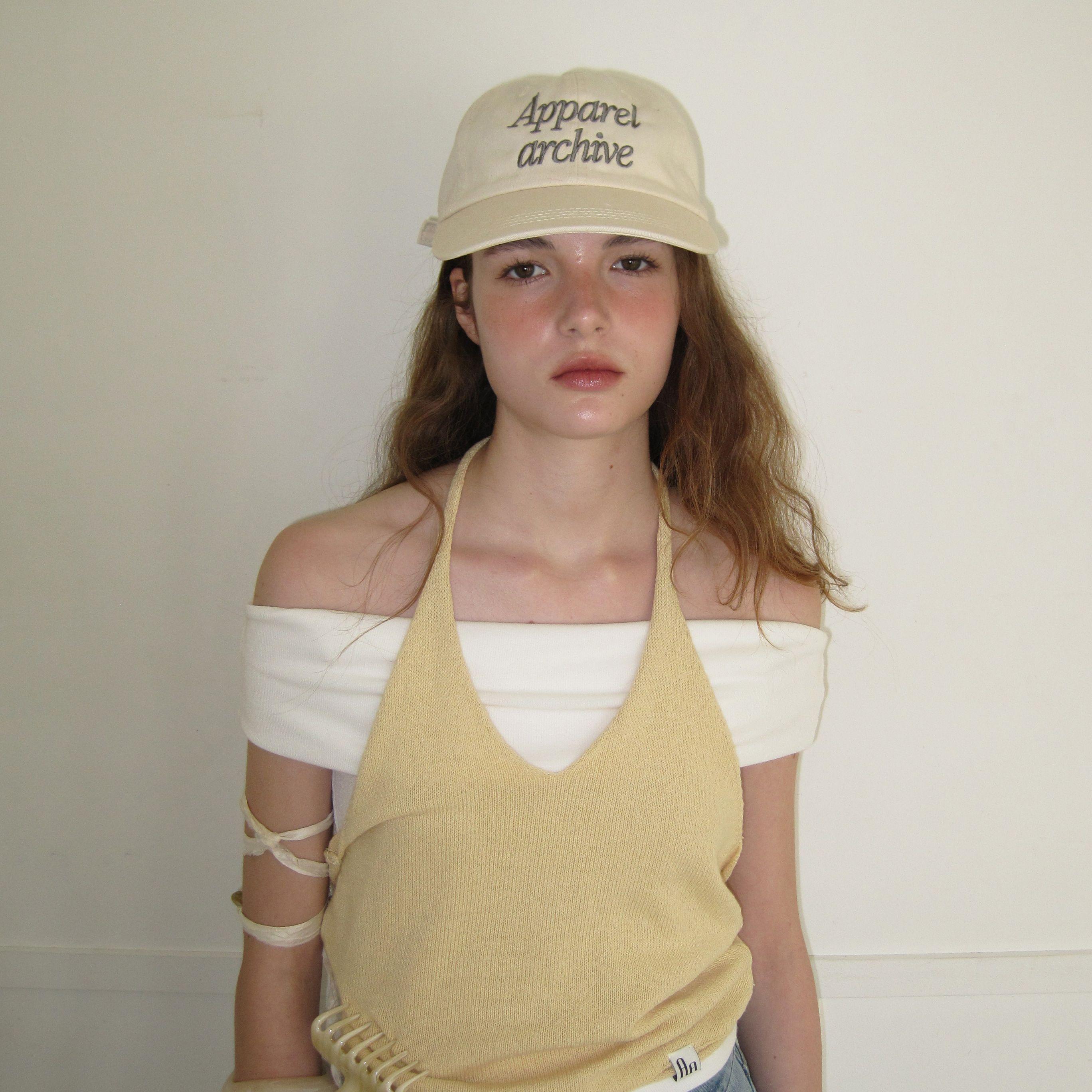 Riley off-shoulder t-shirt - Ivory