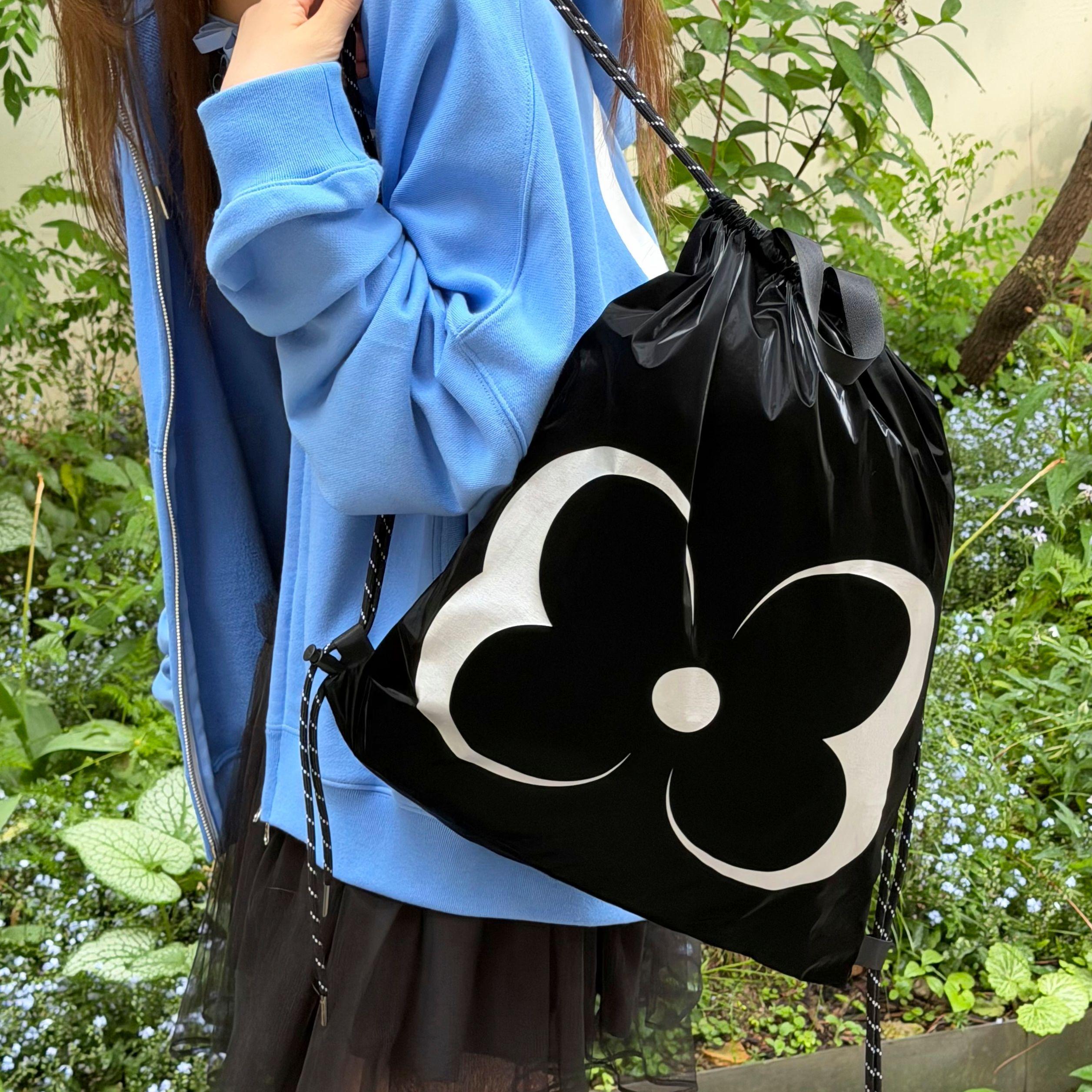 BUTTERFLY LOGO DRAWSTRING BAG_BLACK
