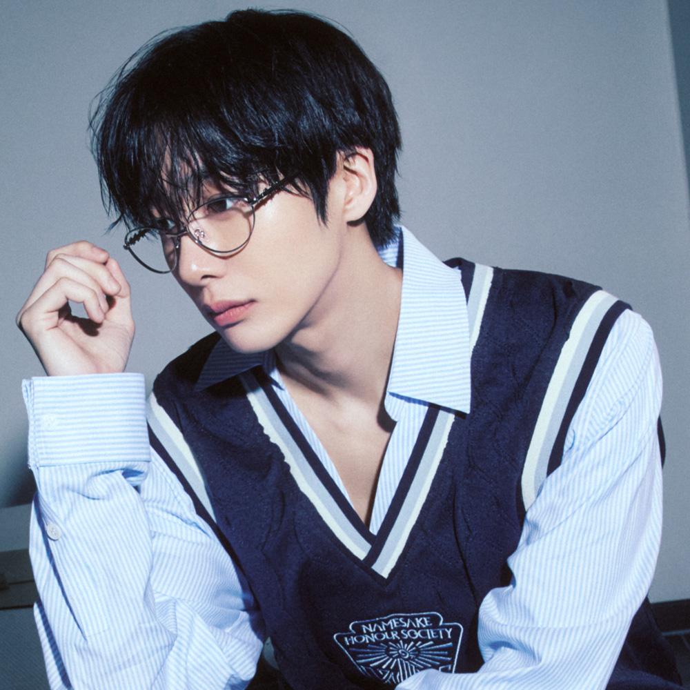 [몬스타엑스 형원 PICK] 스테인리스 EPOCA 안경 SILVER