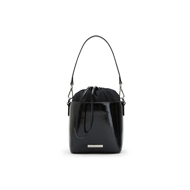 RISE BUCKET BAG AR7AB204
