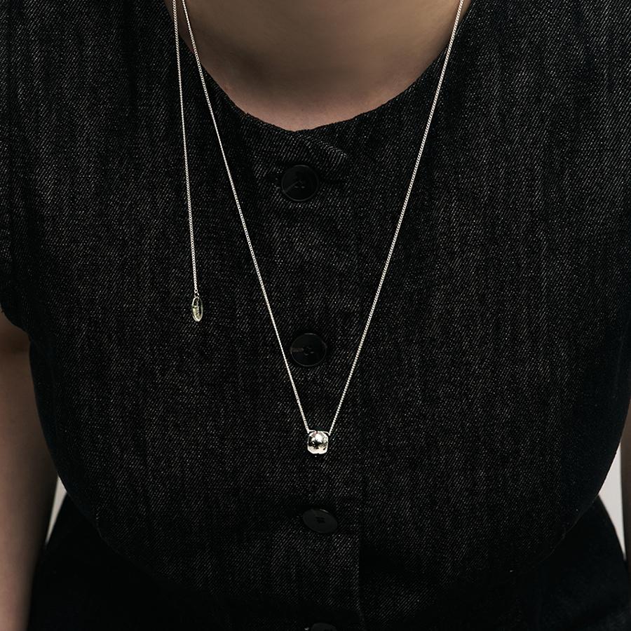 [태연,데이식스 원필,프로미스나인 이채영 착용]bold ring pendant necklace