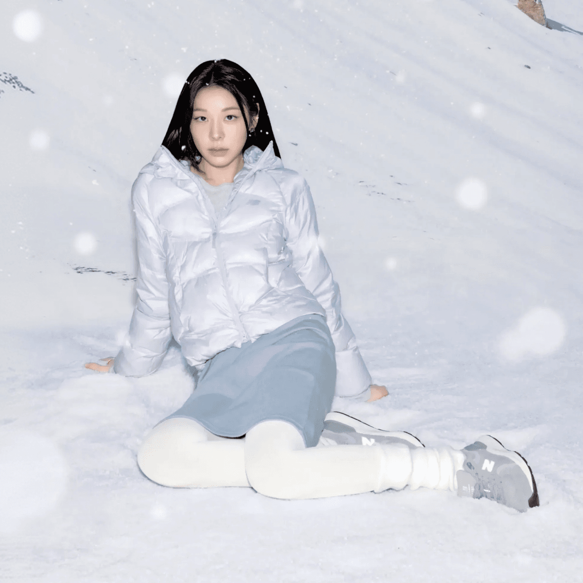 [곰송이 Pick] NBNPG4W912 / WOMEN 플라잉 204 Airy 후드형 경량다운 (L/BLUE)