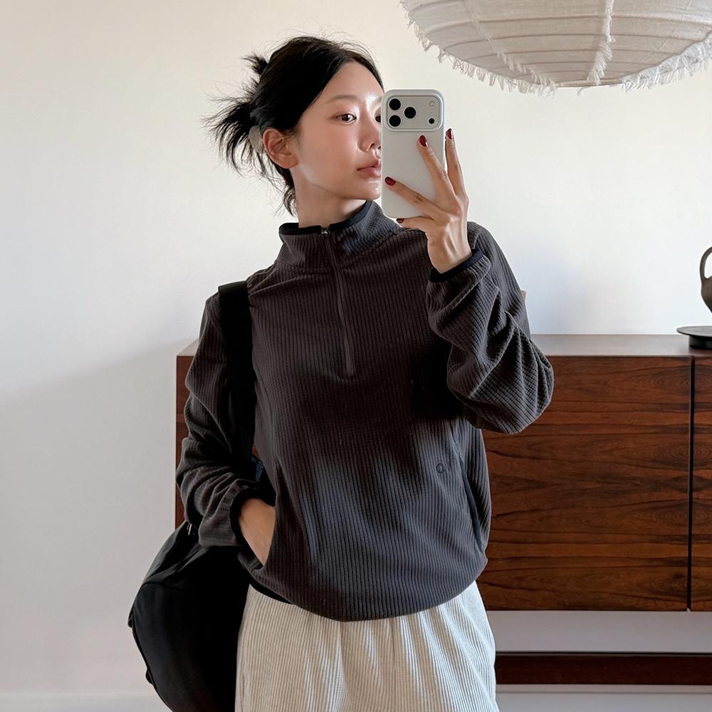 [헤이가가 착용]Technol-OV GRID FLEECE HALF ZIP (CHARCOAL)
