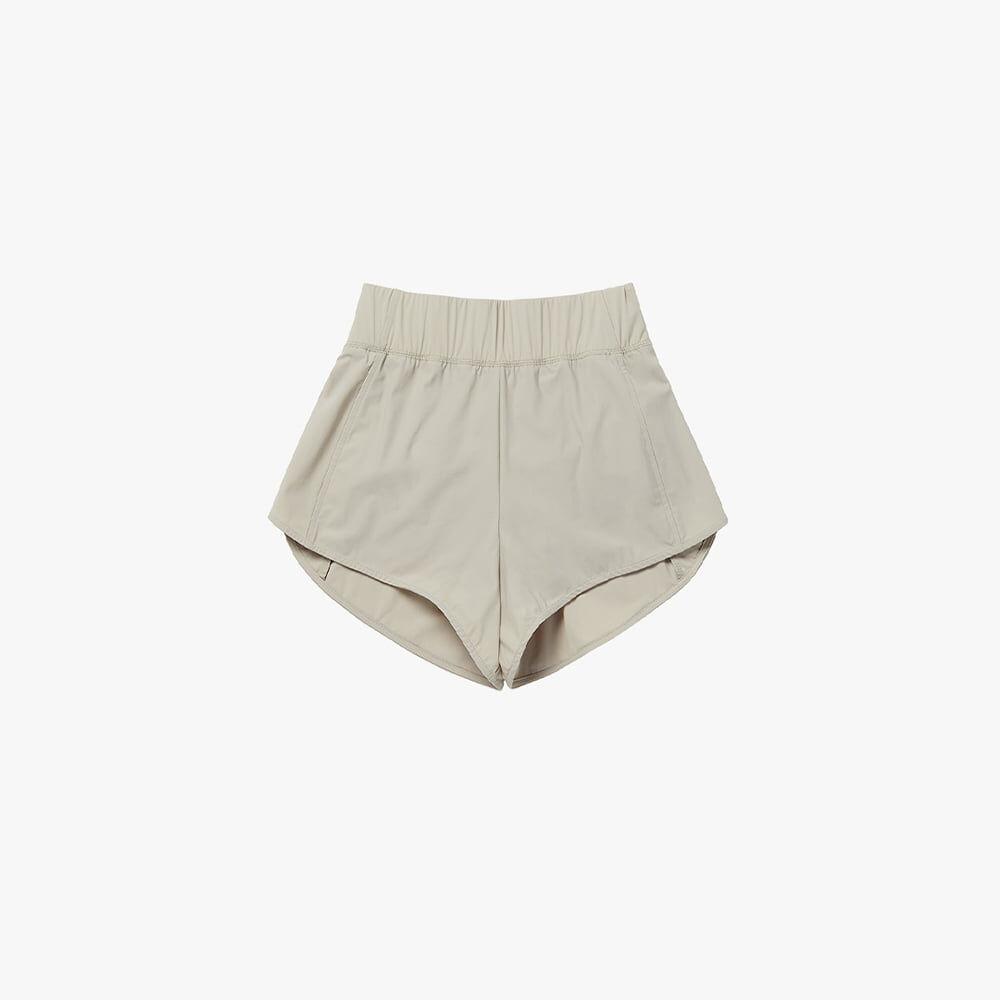 SIGNATURE WOMENS AIR THROUGH SHORTS-BEIGE