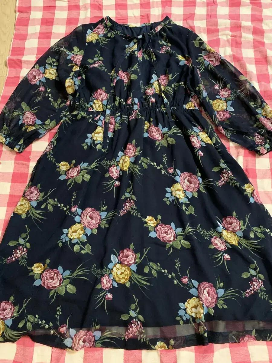 꽃무늬 쉬폰 원피스