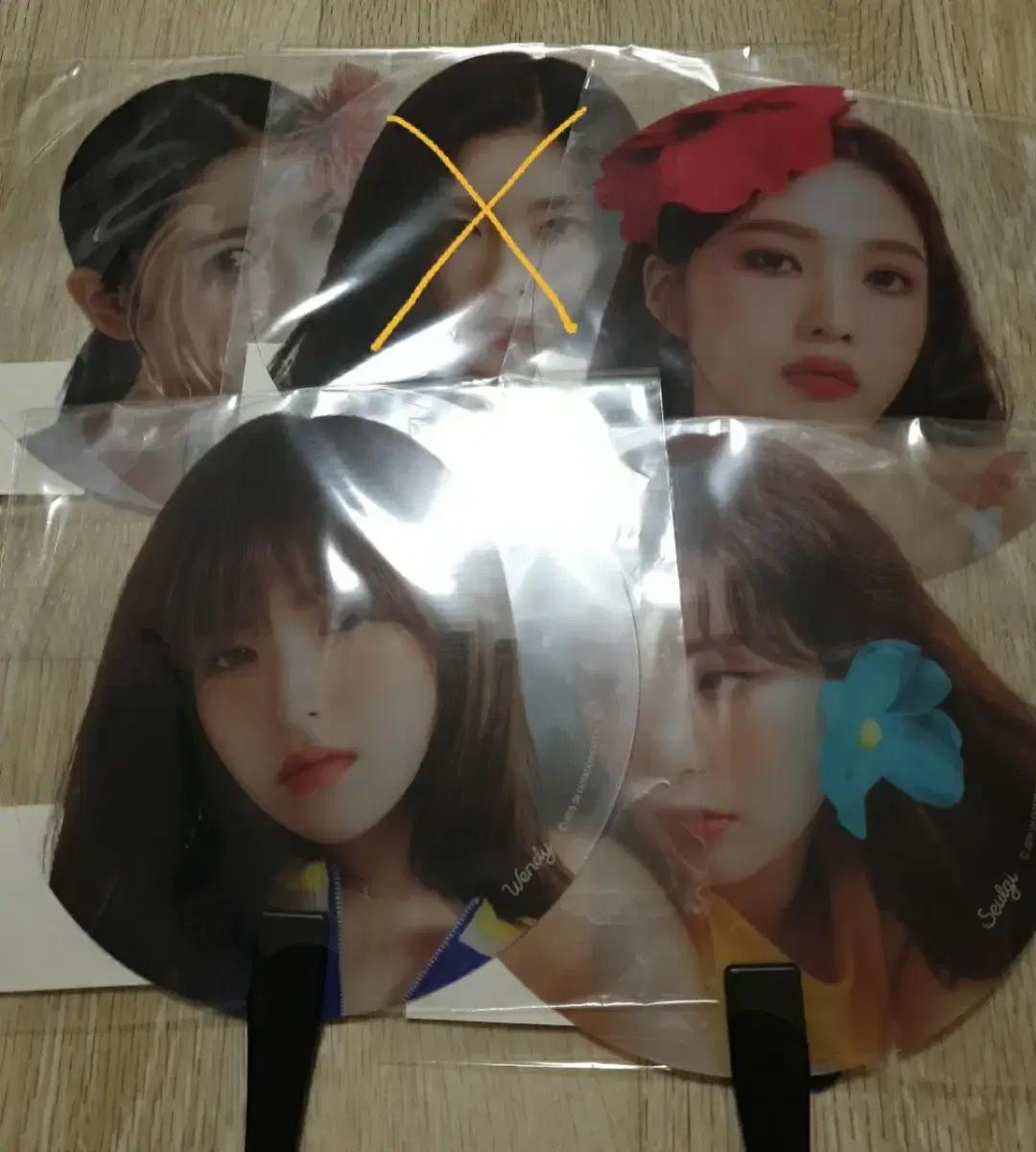 레드벨벳 투명부채 팔아요(미개봉)