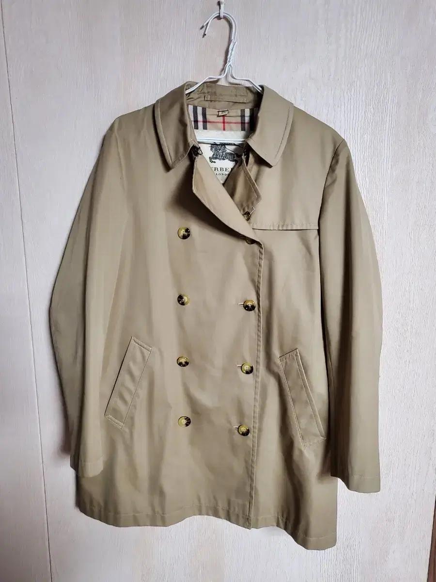 버버리 트렌치 코트 더블 숏 베이지