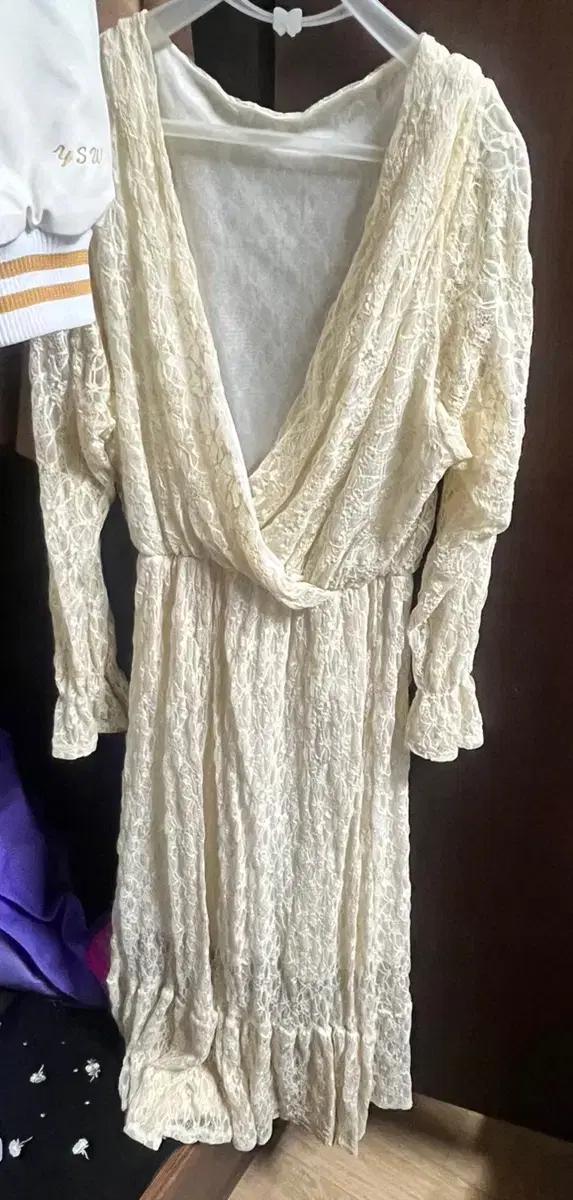 시즐 봄 원피스 꽃무늬 레이스 빈티지 팜므뮤즈 히피디피 히니츠키 나의나인