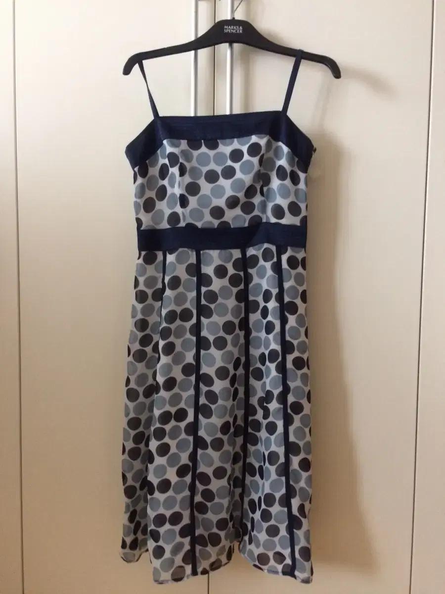 YK038 쉬폰소재 원피스