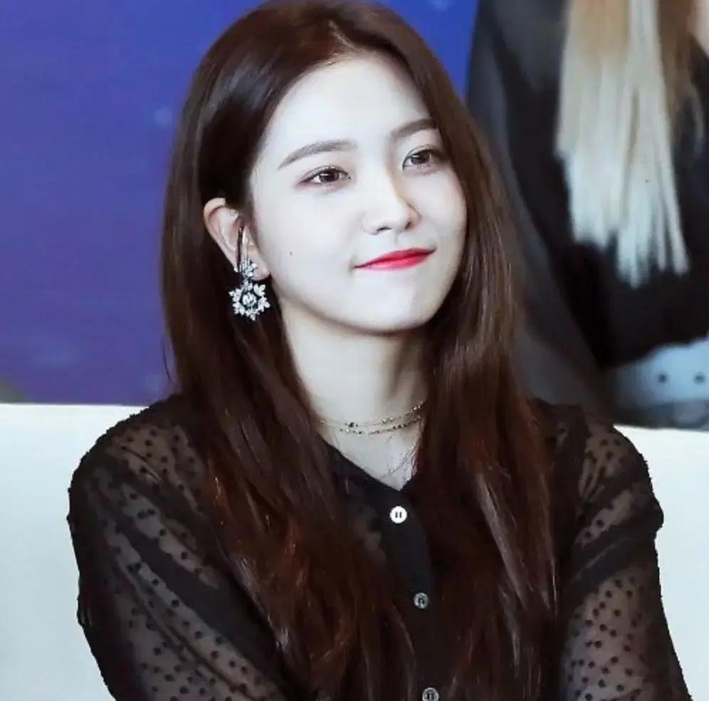 레드벨벳 예리/트와이스 미나 귀걸이