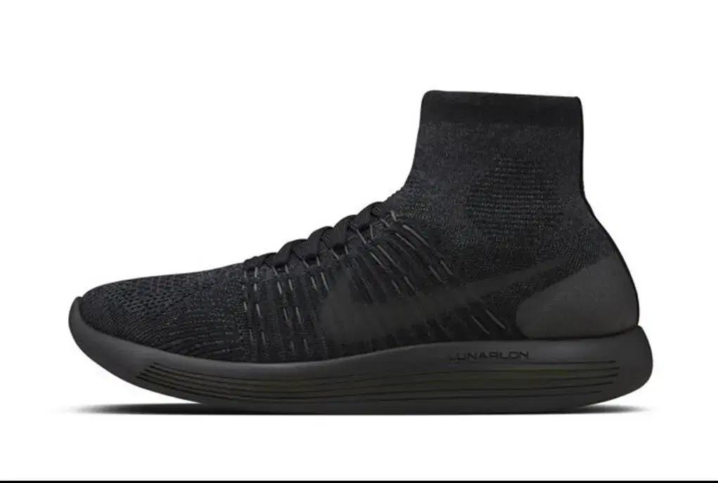 루나에픽 플라이니트 나이키 삽니다! 265-275 사이즈 삽니다