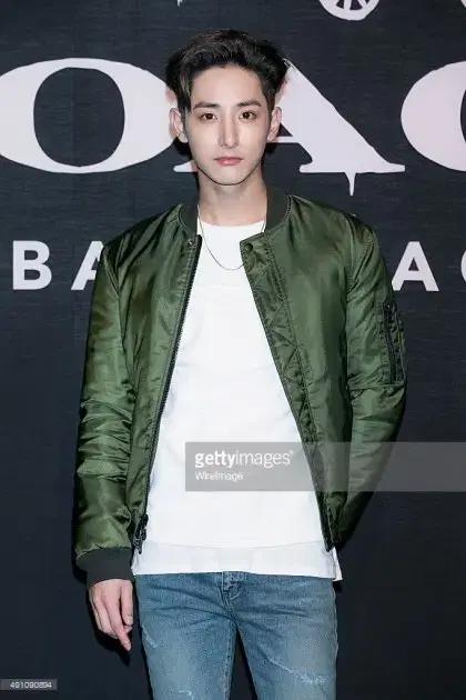 [급매] 코치 15F/W (Coach) Surplus MA-1 항공점퍼