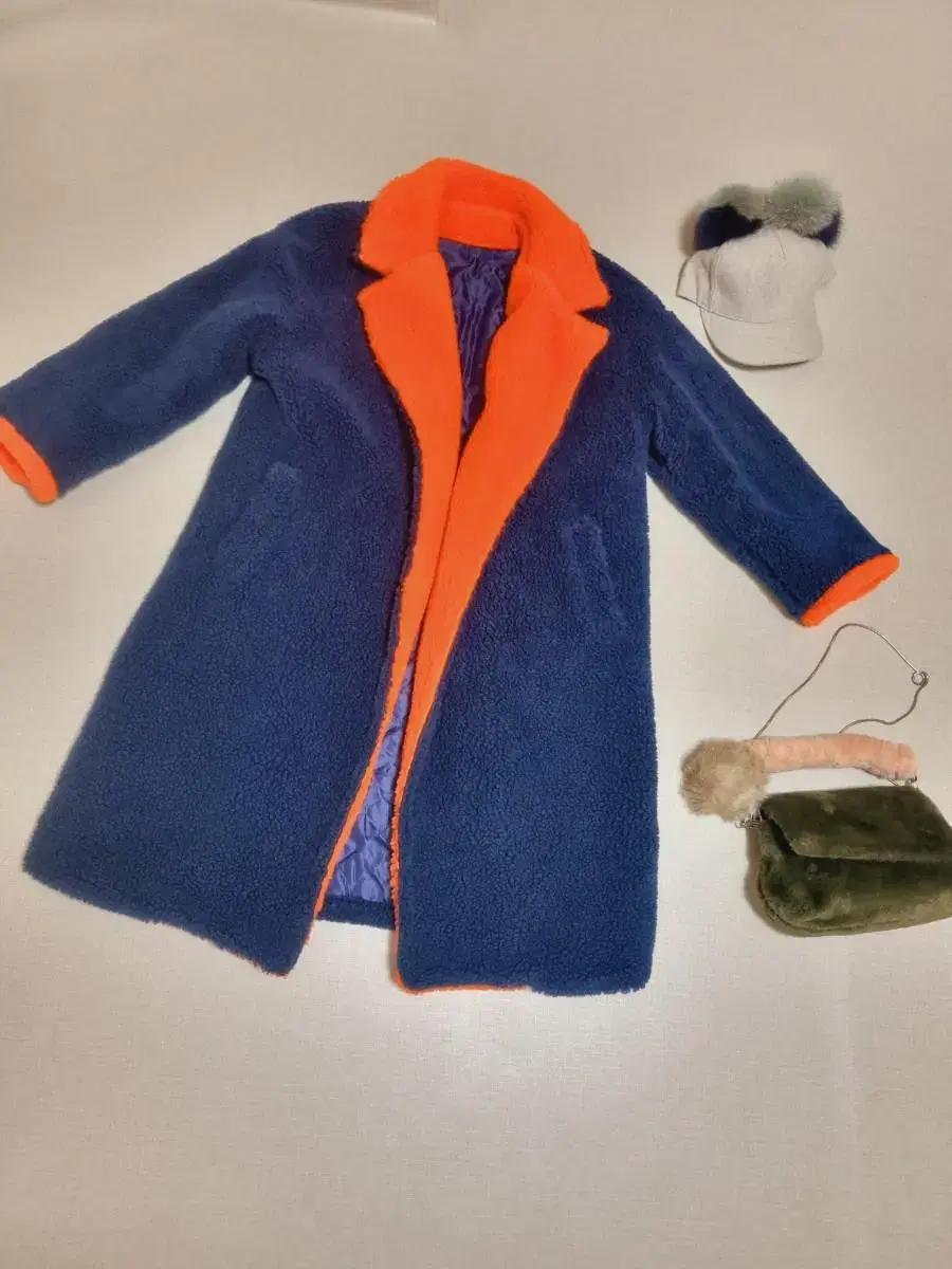 배색 두툼따뜻한 뽀글 덤블 롱코트