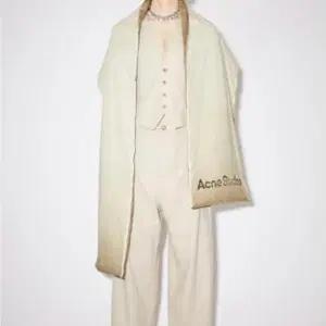 (새상품) 아크네 스튜디오 acne studios 머플러 목도리
