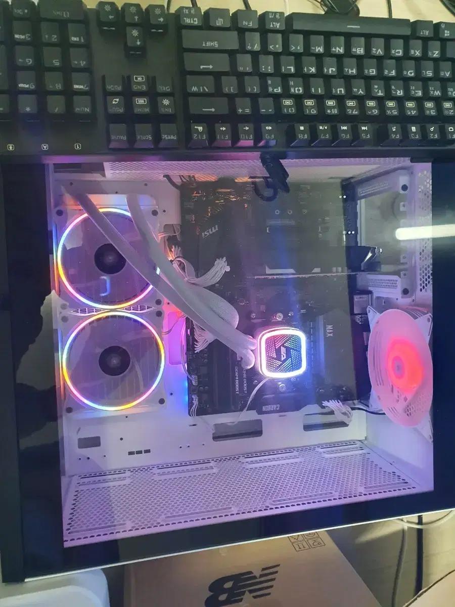 [새제품] 데스크탑 PC 라이젠 5600x 5070Ti 그래픽 조합 판매