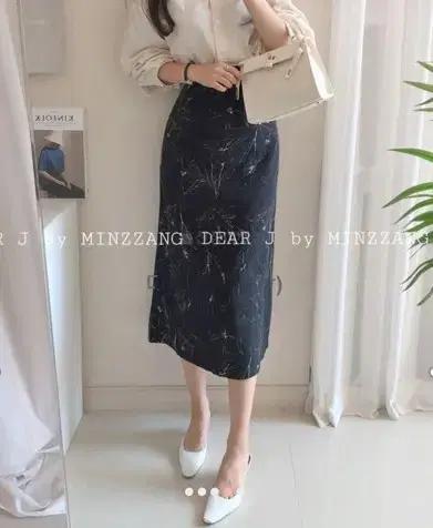 고급 드로잉 A라인 롱스커트 봄 여름 여신 오피스룩 55 66 M