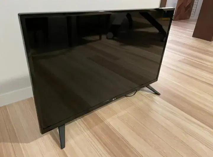 LG 32인치HD 티비겸 모니터