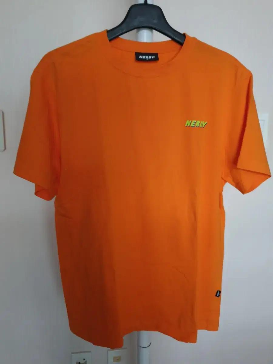 널디반팔티셔츠